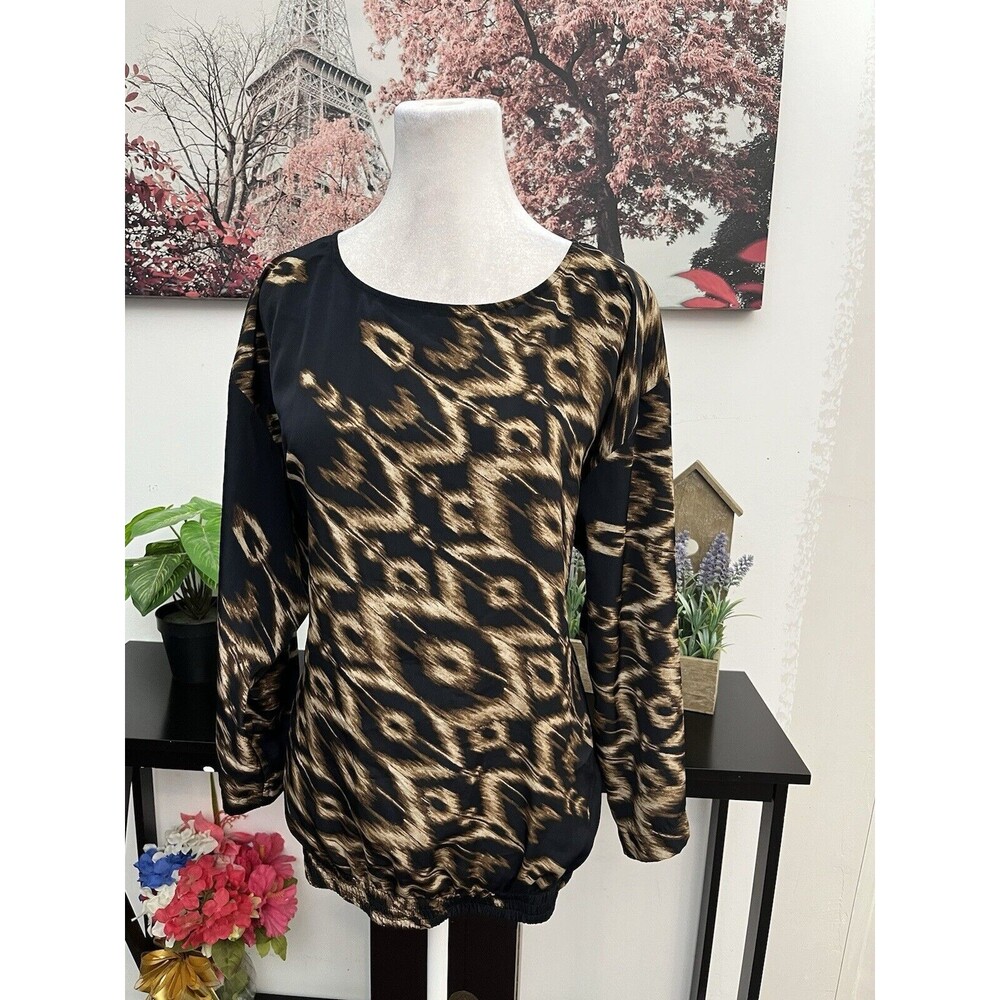 Chico’s Women’s Top Blouse Size 2 (large) Animal Print Long Sleeve Round Neck